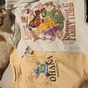 2 kids tshirts